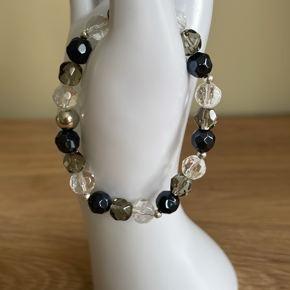 HAND CRAFTED BEADED STRETCHY BRACELET Black Gray Clear Silver Statement Jewelry - Picture 5 of 13